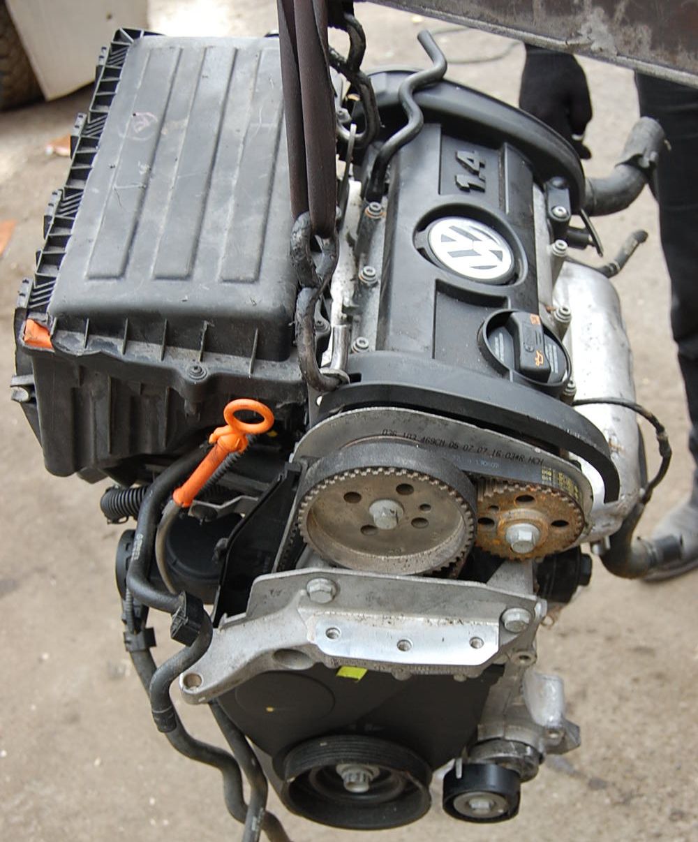 Двигатель Volkswagen Golf 1.4